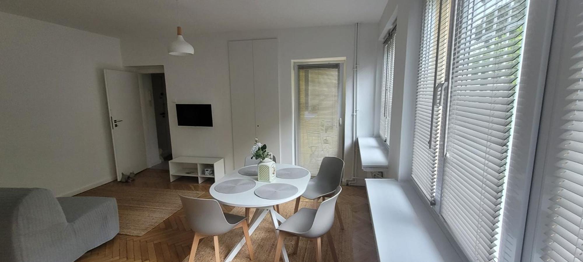 Fitmaison Apartment Ochota Варшава Экстерьер фото